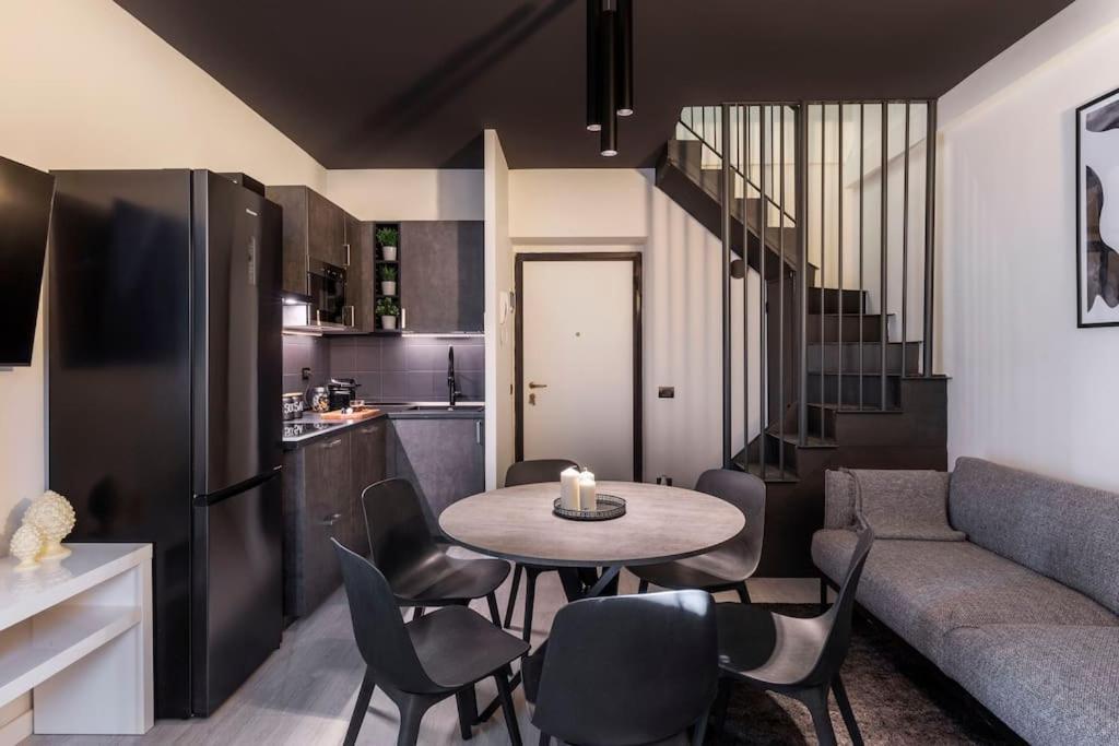 דירות Stupendo Duplex In Centro A Milano מראה חיצוני תמונה