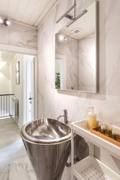 דירות Stupendo Duplex In Centro A Milano מראה חיצוני תמונה